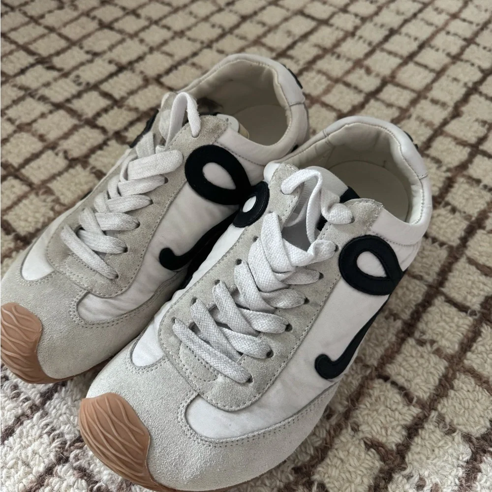 Loewe Ballet Runner 2.0 Sneakers - Picture 2 of 9